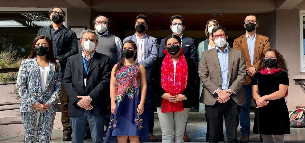 Subdere Miguel Crispi aterrizó en Valdivia para su primera vista regional