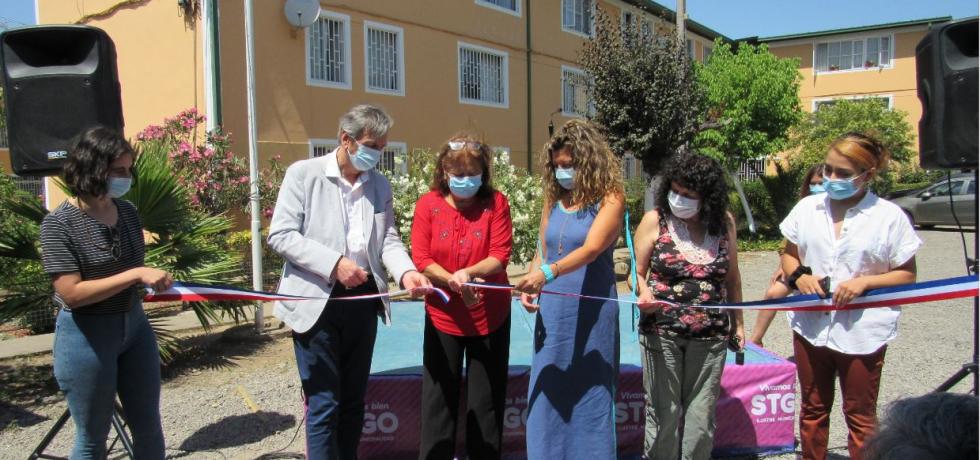 126 familias son beneficiadas con remodelación en Villa Copiapó de Santiago