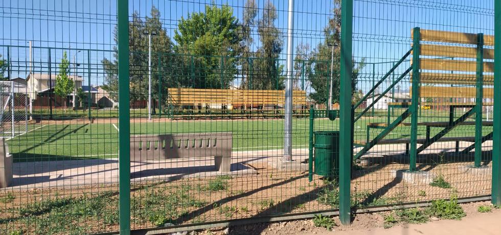 Villa Esperanza de Rengo tiene nueva multicancha financiada con recursos de Subdere Villa Esperanza de Rengo tiene nueva multicancha financiada con recursos de Subdere