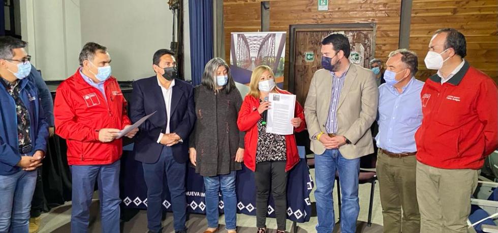 Anuncian compra de terreno para que familias de bajos recursos de Nueva Imperial puedan emplazar sus viviendas Anuncian compra de terreno para que familias de bajos recursos de Nueva Imperial puedan emplazar sus viviendas
